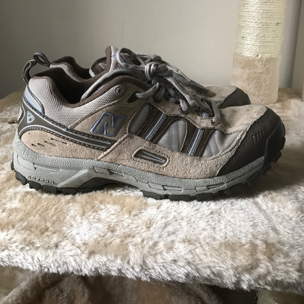 New Balance Trail Sneakers 🏕